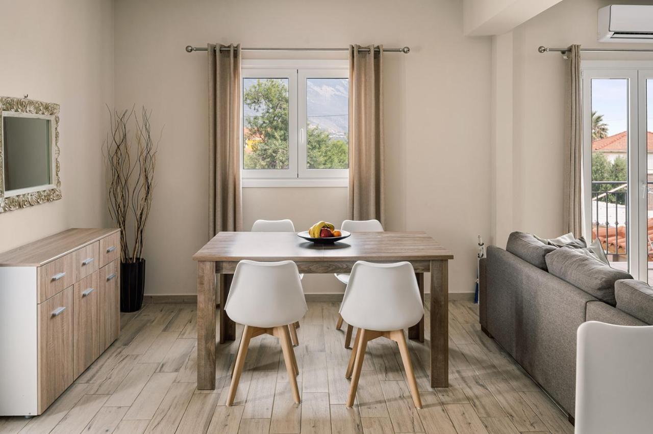 Mandi'S Apartments 卡拉瓦杜斯 外观 照片