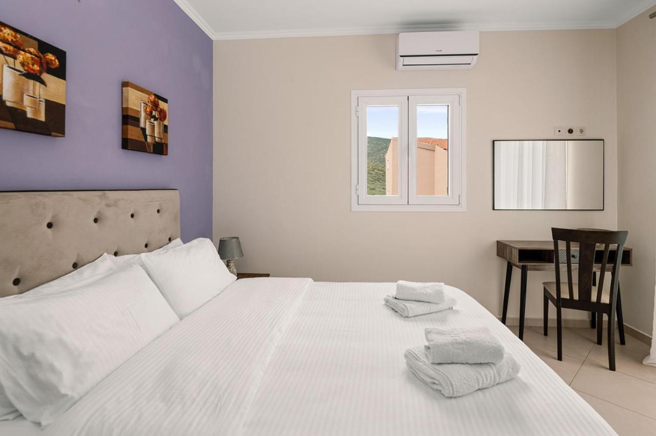 Mandi'S Apartments 卡拉瓦杜斯 外观 照片